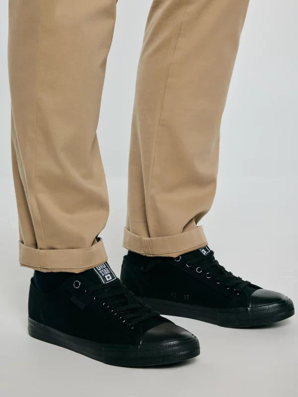 Trampki męskie niskie czarne RR174A072 906