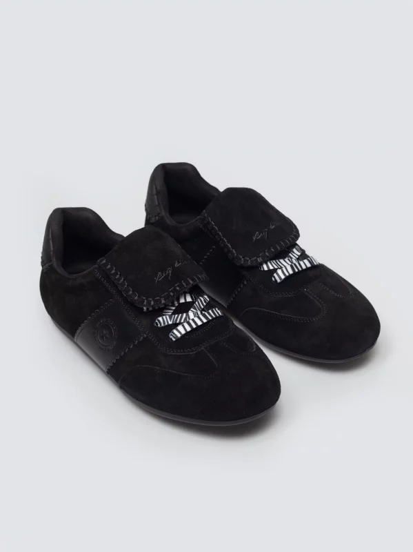 Sneakersy damskie ze skóry naturalnej czarne TT274688 906