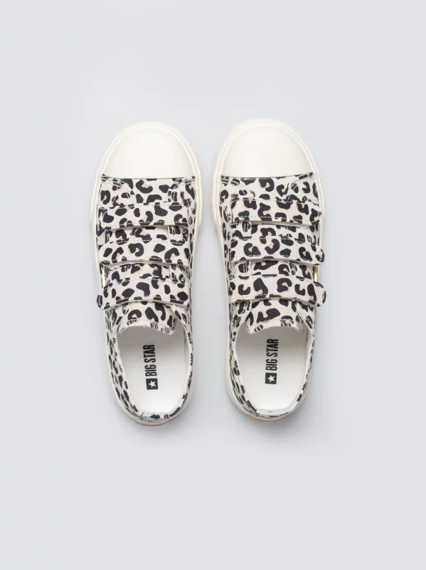 Trampki dziewczęce w panterkę wielokolorowe TT374171 000