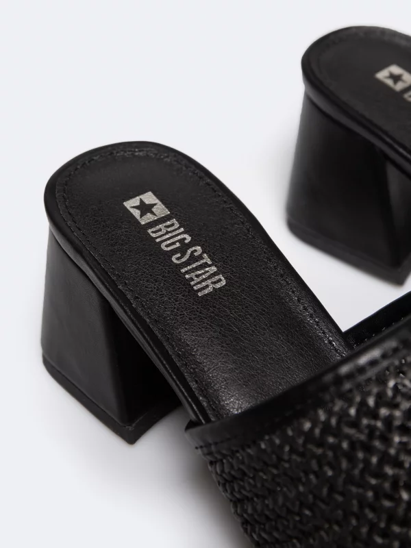 Klapki damskie eleganckie na obcasie czarne RR274147 906