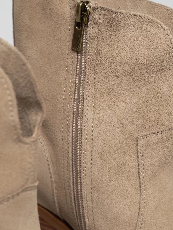 Botki damskie ze skóry zamszowej beżowe TT274958 801