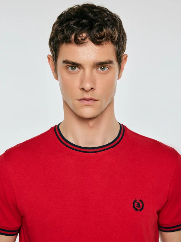 Koszulka męska z kontrastowym wykończeniem czerwona Polias 603