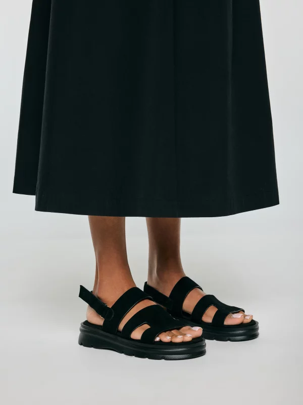 Sandały damskie ze skóry naturalnej zamszowej czarne TT274484 906