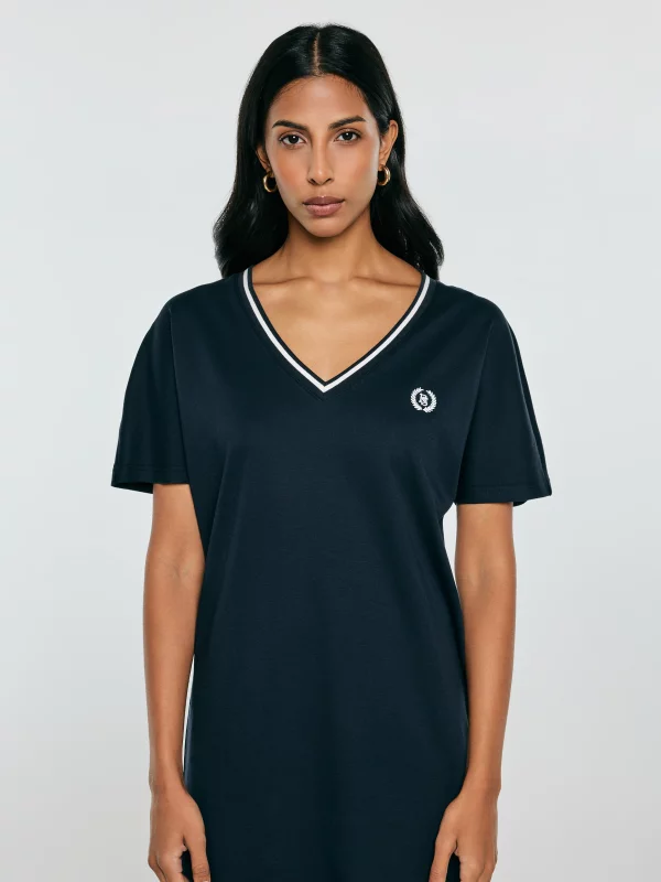 Sukienka damska dzianinowa z niewielkim haftem granatowa Zorkana 403