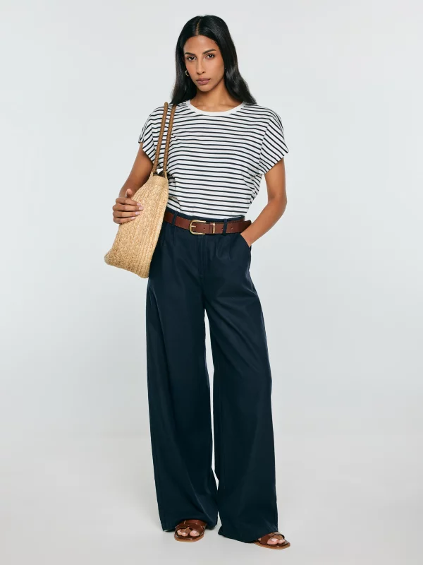 Koszulka damska w paski biało-granatowa Aleksa 403