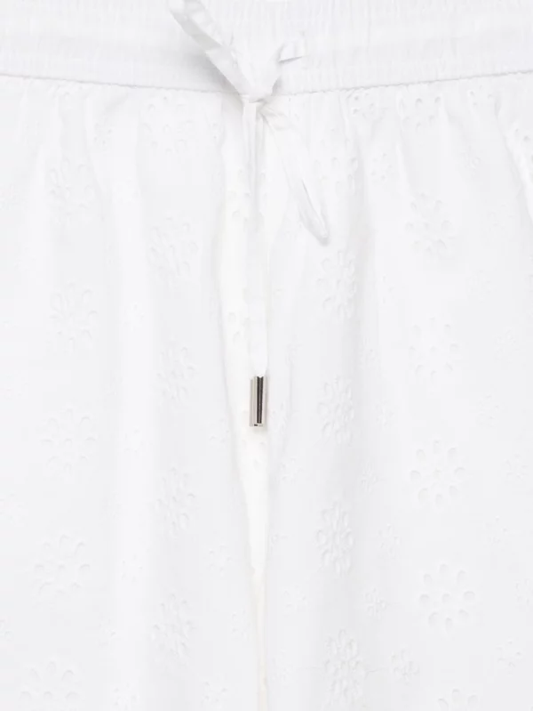 Szorty damskie bawełniane haftowane białe Balbine 100