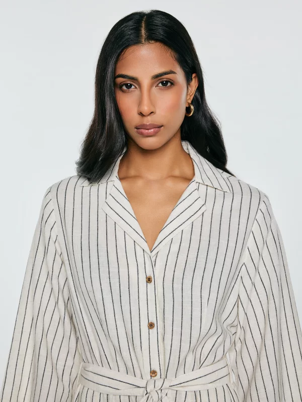 Sukienka damska midi koszulowa w prążek perłowa Kemesi 103