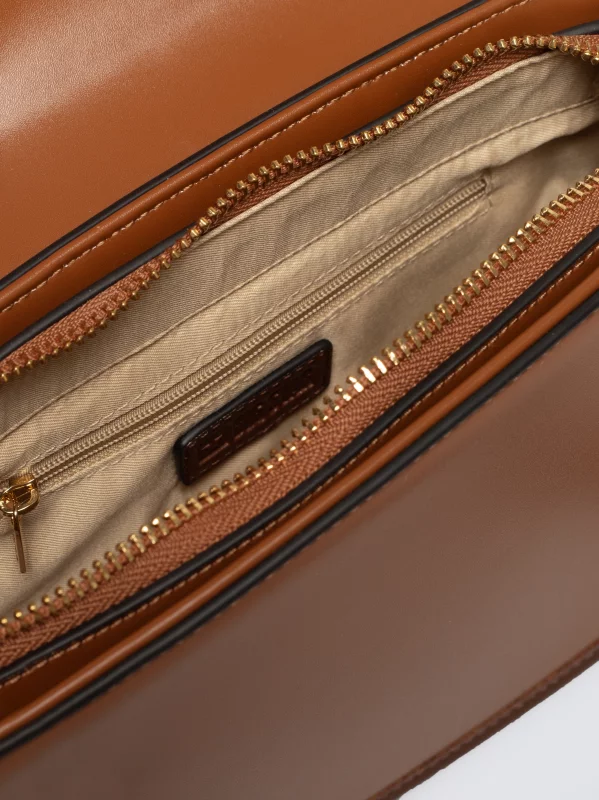 Torebka damska do ręki z dodatkowym paskiem brązowa Zahradi 803