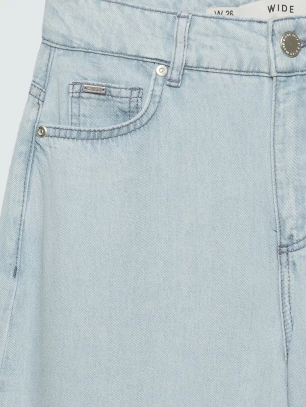 Spodnie damskie jeansowe wide niebieskie Colette 163