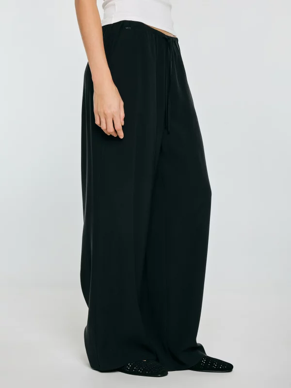 Spodnie damskie wide czarne Arakia 906