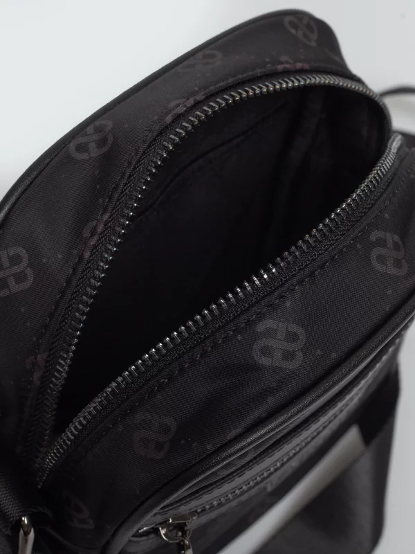 Torebka męska na pasku z monogramem czarna Harumen 906