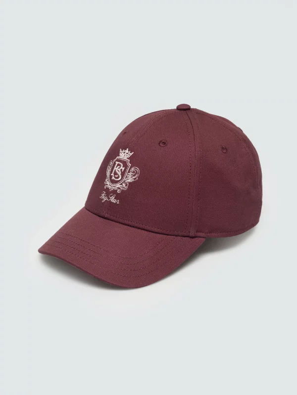 Czapka damska z daszkiem z haftem bordowa Egy 604