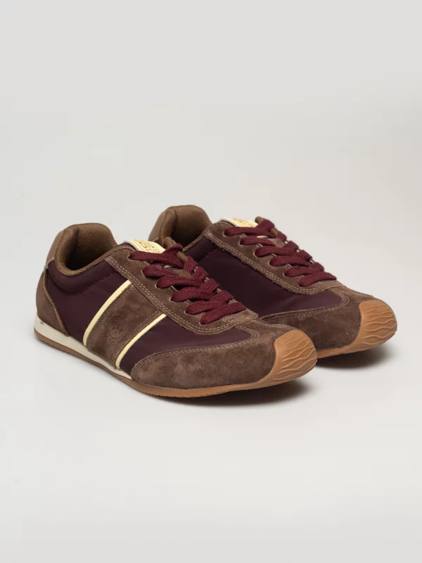 Sneakersy damskie z zamszowymi wstawkami brązowe TT274560 803