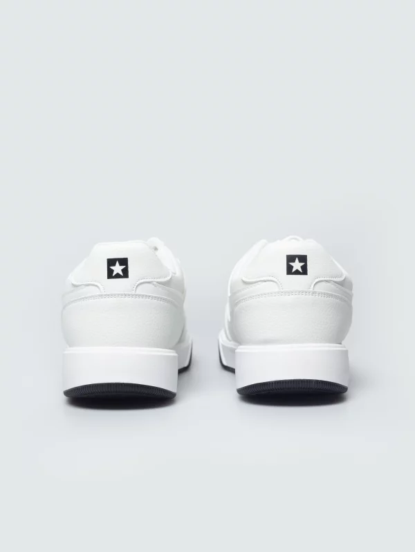 Sneakersy męskie białe UU174163 101
