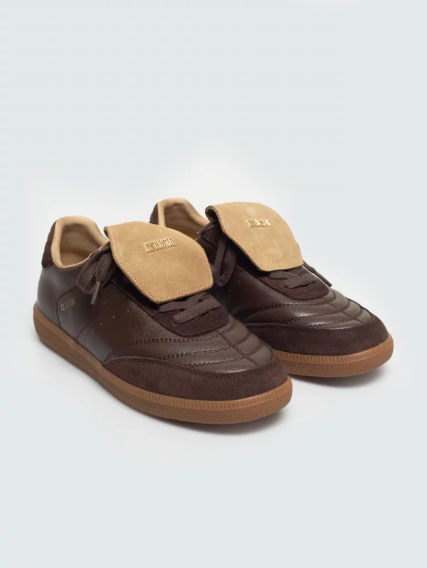 Sneakersy damskie skórzane brązowe UU274742 804