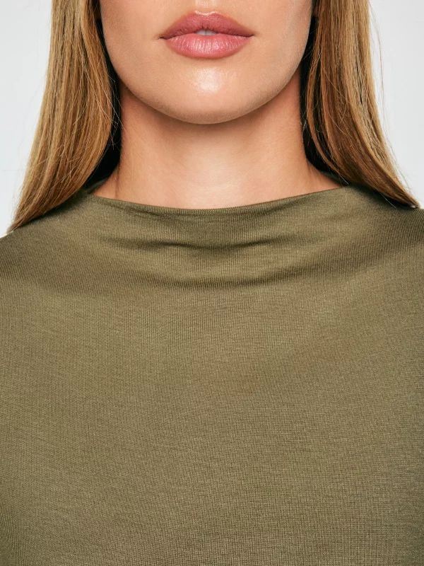 Bluzka damska slim z wiskozy khaki Pela 303