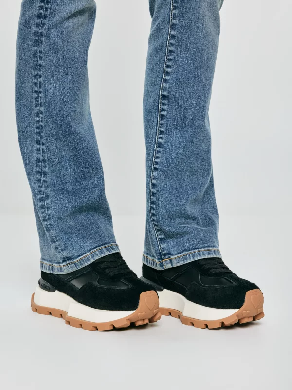 Sneakersy damskie skórzane czarne UU274656 906