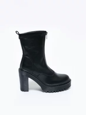 Botki damskie czarne MM274520 906 - Kolor: Czarny - 119.99